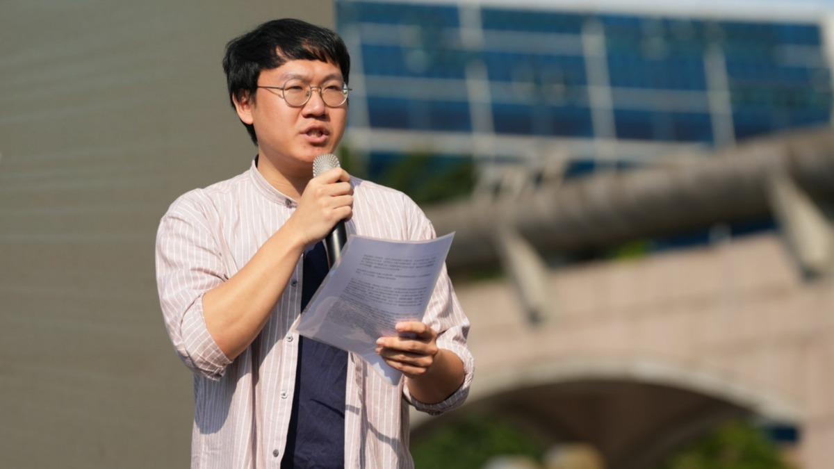 走錯場?民眾黨邀他宣講「卻猛攻藍白」 還批吳春城是最壞示範