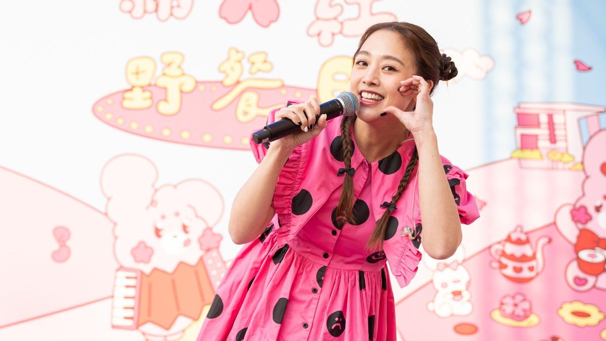 未婚當媽!鬼鬼不藏「愛女」真面目了 扮少女模樣超美