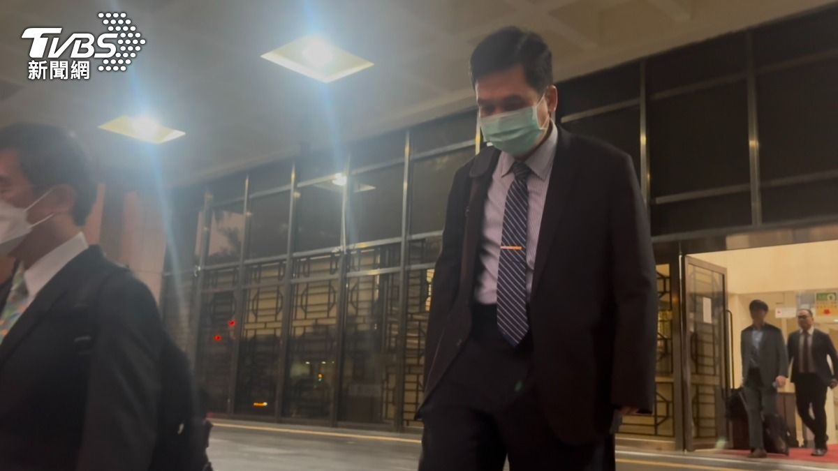 柯文哲律師控檢察官 「將想聽的話塞到黃景茂嘴裡」