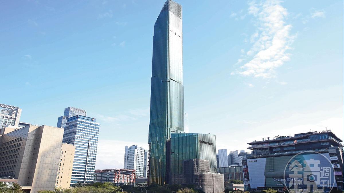 北市新地標台北天空塔開發過程涉及背信弊案，北檢調查多時，如今再爆中資介入。（圖／鏡週刊）