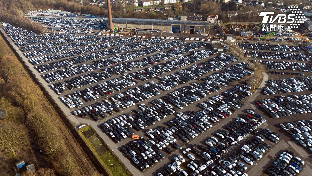 川普的汽車關稅將對美歐的企業和消費者造成影響。(圖/達志影像美聯社)