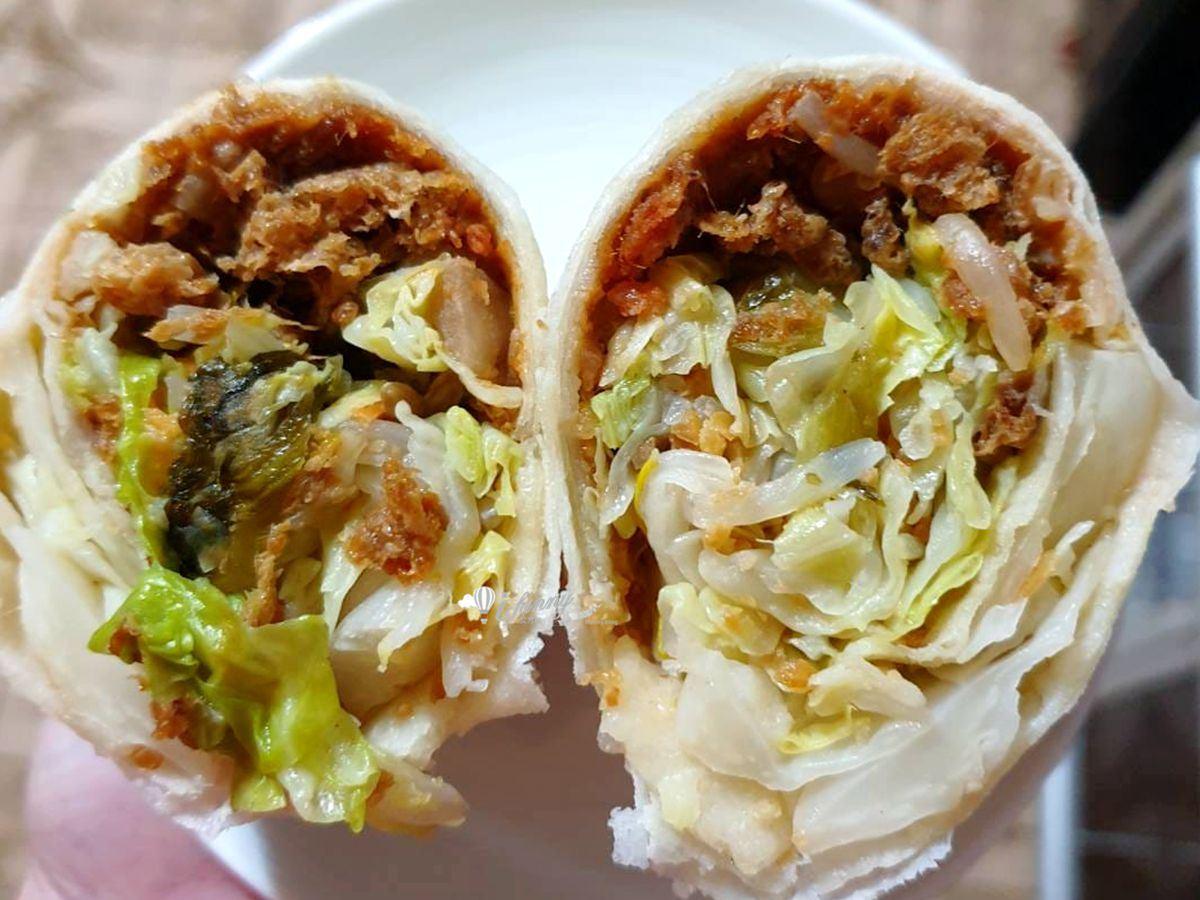 潤餅每捲55元,會用上2~3張餅皮。(圖/「ifunny艾方妮的遊樂場」提供)