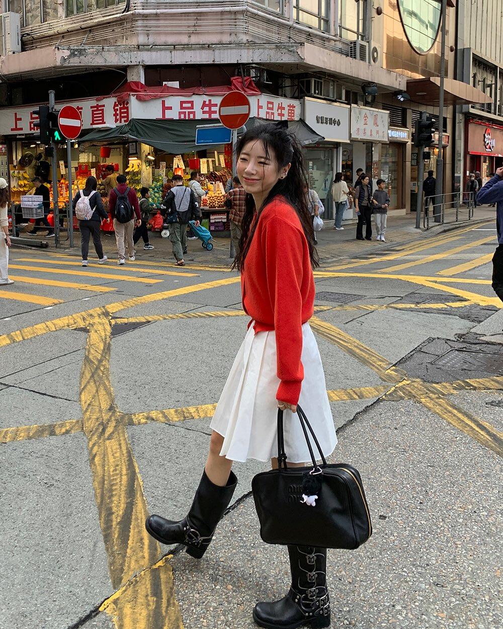 修飾下半身的單品:A字裙。(圖/翻攝自IG@trendyapparel.shop)