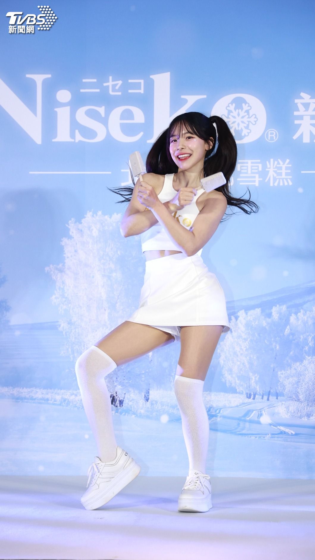 李多慧打算約李雅英吃火鍋。(圖/黃城碩攝)