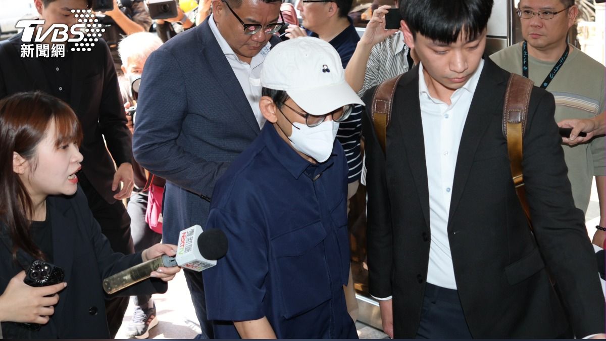 黃子佼硬碟又藏「M字照」12女童586檔案 併案高院審理