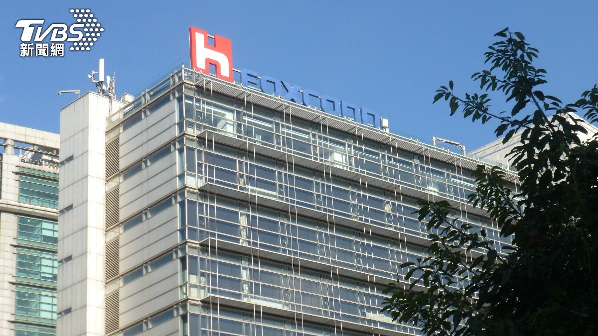 鴻海摜破160元關卡創近10月新低　分析師：超額投資疑慮