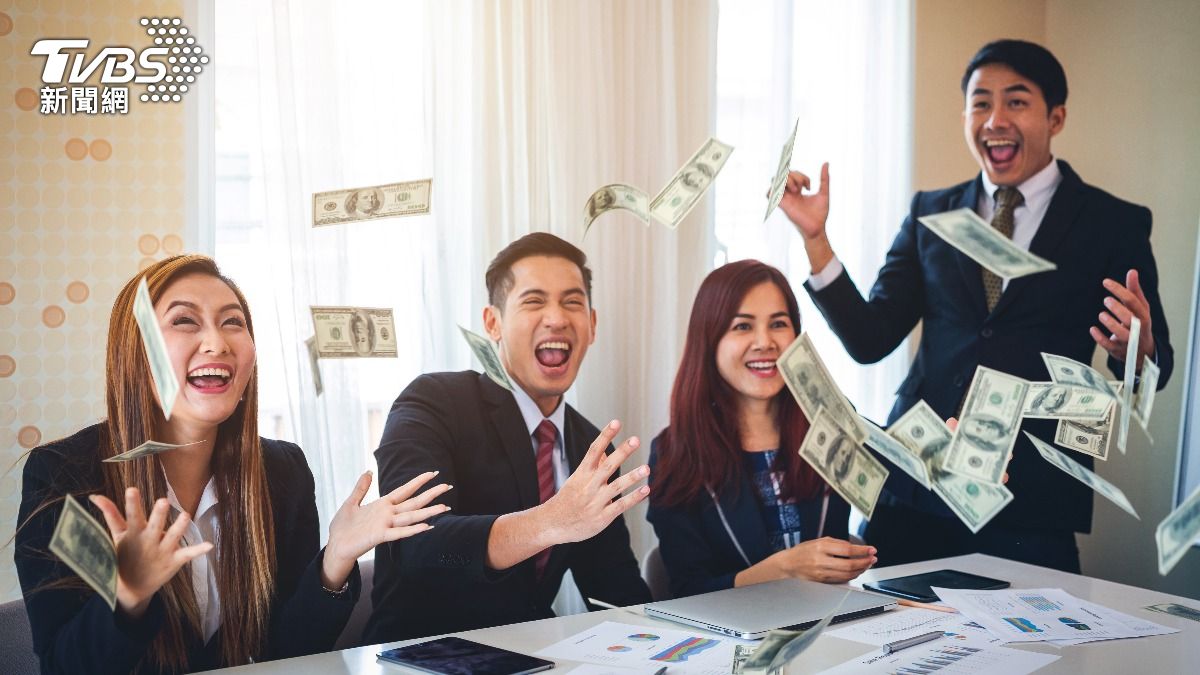5生肖未來3個月事業、桃花運勢將迎來第二春。（示意圖／shutterstock達志影像）