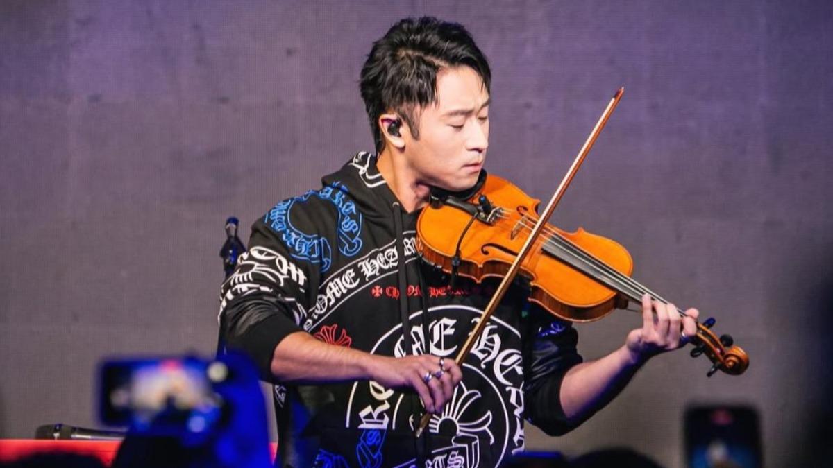 獨/緬甸強震!男歌手赴泰巡演嚇壞了 率民眾逃出餐廳