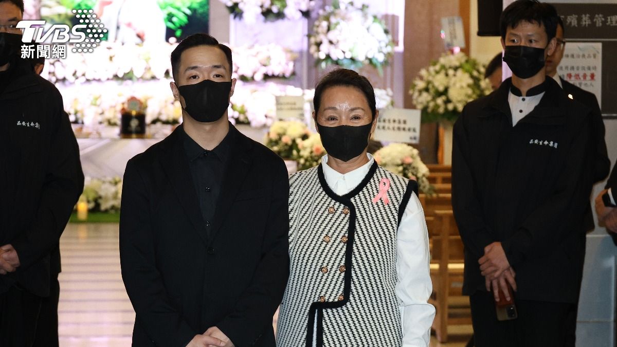 65歲張振寰告別式從簡　失聯23年兒子現身：這輩子辛苦了　