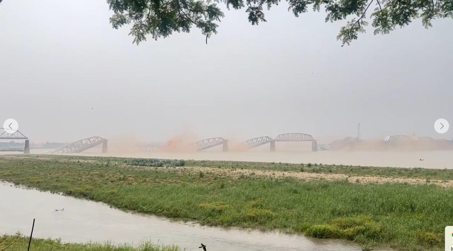 當地著名的阿瓦橋倒塌。（圖／Khit Thit Media提供）