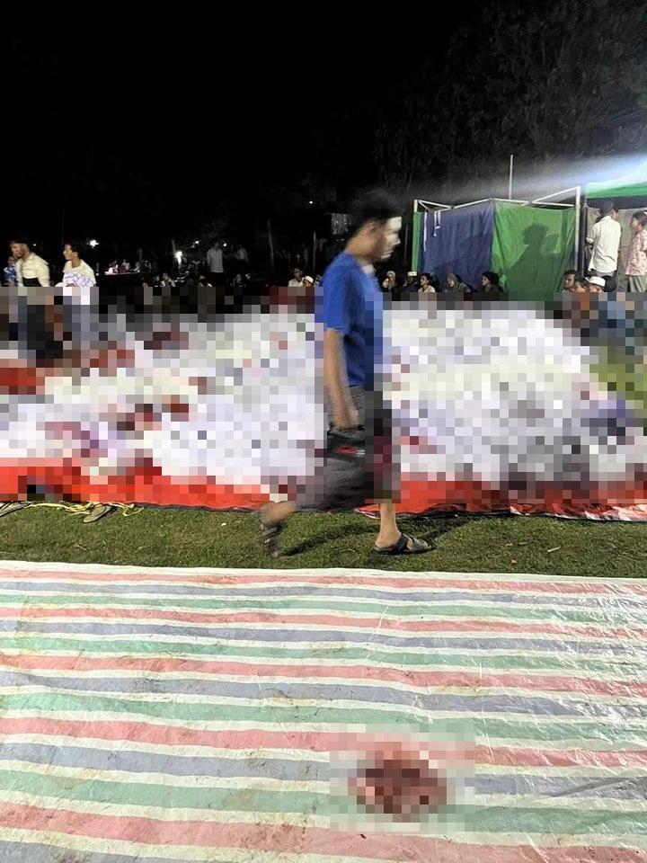 正逢穆斯林的祈禱日，清真寺倒塌傷亡慘重。（圖／Khit Thit Media提供）