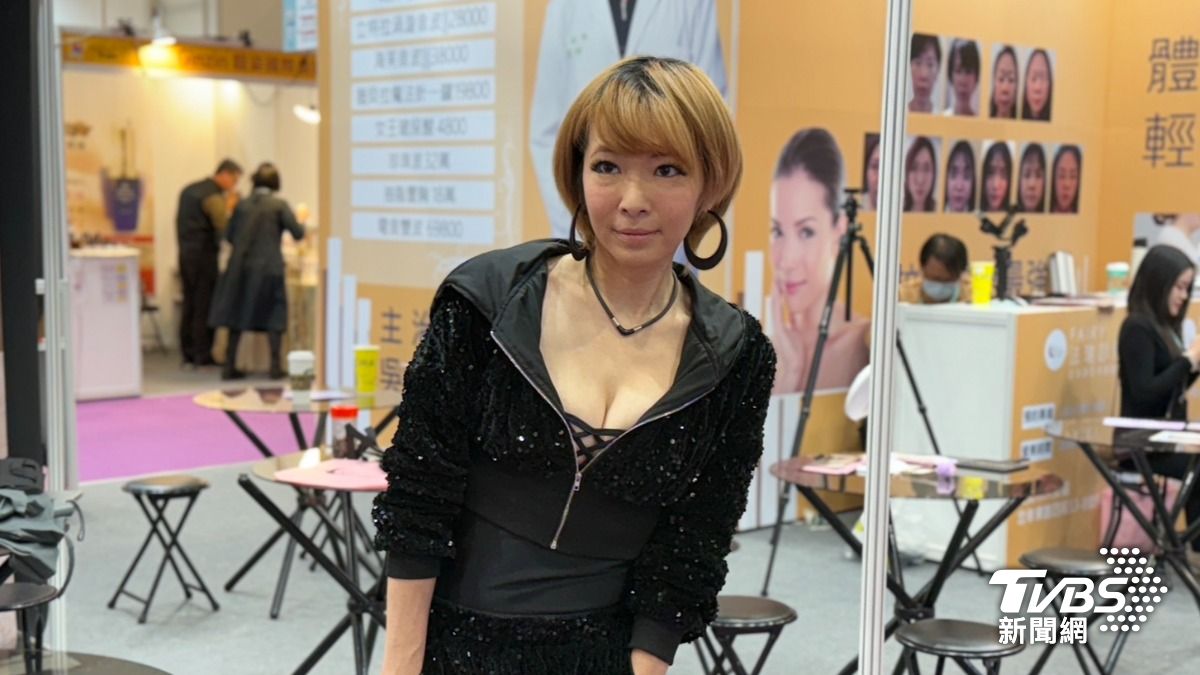 Makiyo昔「2天吃1餐」暴瘦想隆乳:只剩奶頭 吃回完美體態亮相