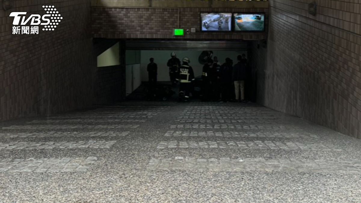廖男遭先撞後輾亡。(圖/TVBS)