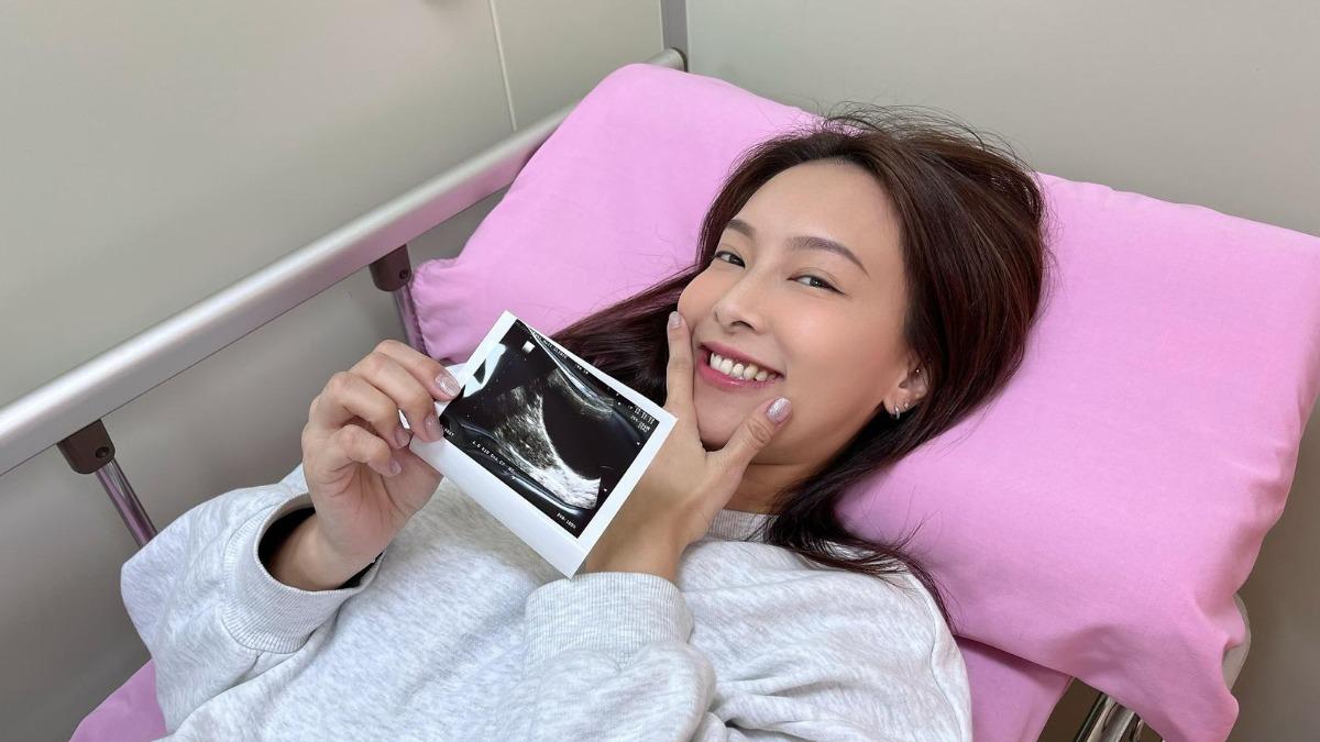 39歲女星宣布懷孕!做試管求子喜曬超音波 外景意外滑倒送醫