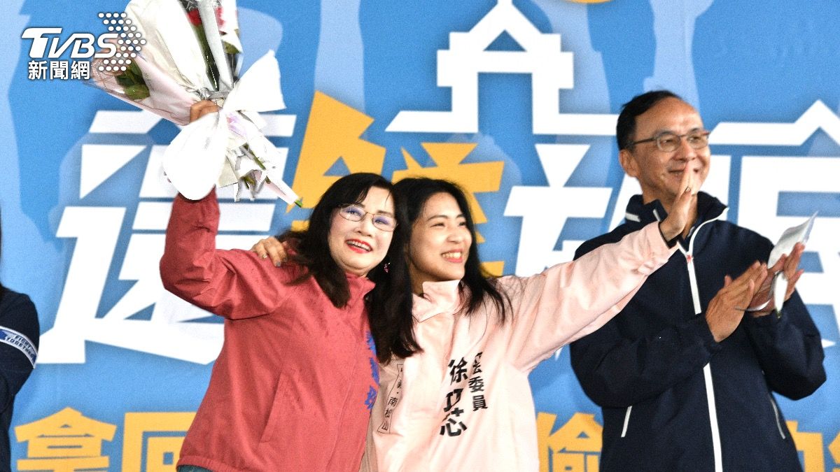 國民黨魁朱立倫聲援藍委徐巧芯。(圖/胡瑞麒攝)