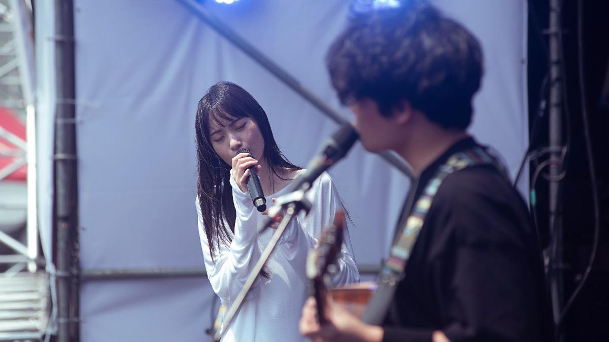 南西肯恩大港連唱7首熱曲。(圖/出日音樂提供)