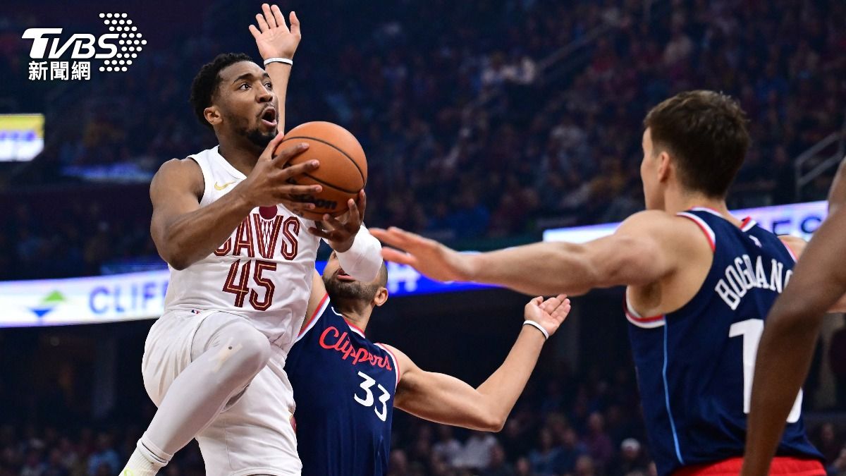 NBA／騎士賽季60勝達陣！米契爾回魂　聯手雙塔率隊寫歷史