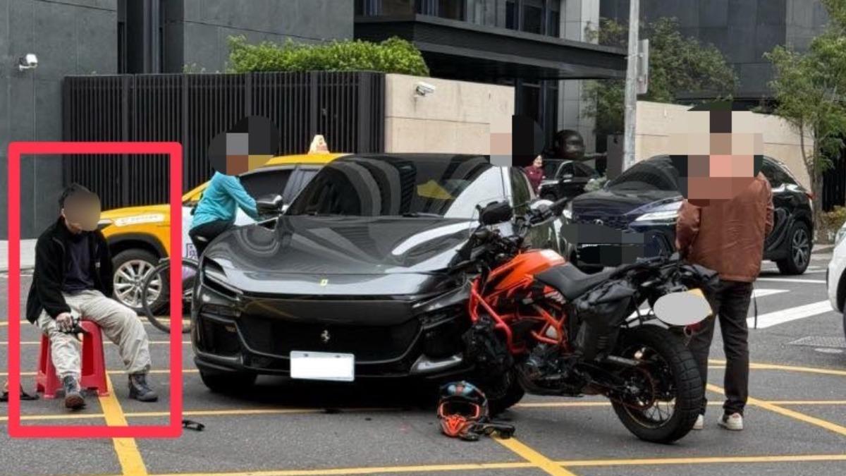 有片/撞凹2千萬法拉利 高雄男坐路邊「眼神死透」眾人幫哀悼
