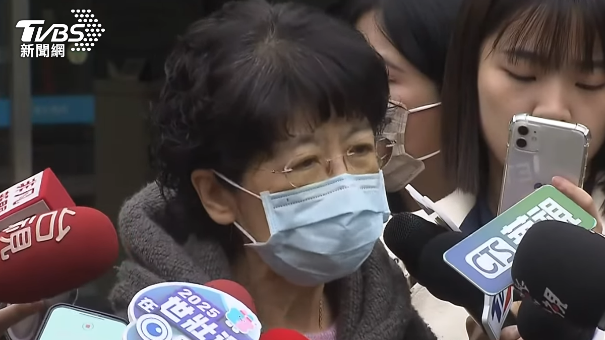 柯文哲結石取出 陳佩琪曝術後狀況:他希望住院一晚就好