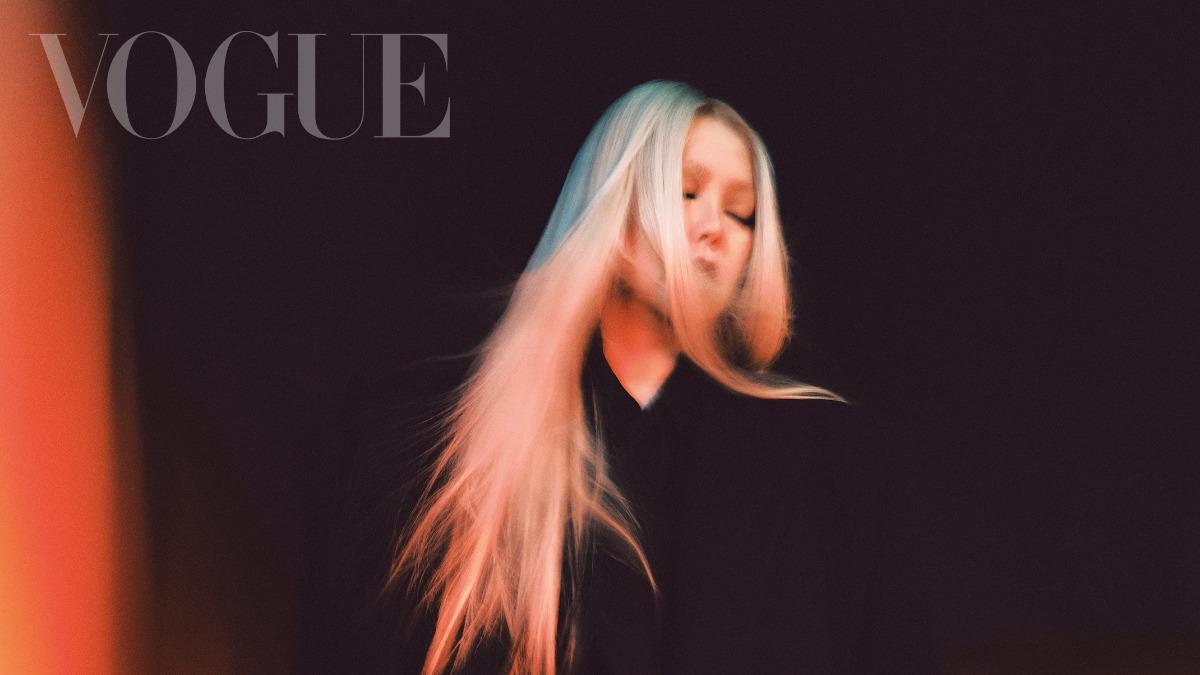 張惠妹出道將滿29年,始終熱愛接受挑戰。(圖/VOGUE雜誌提供,該圖僅限此則新聞使用)