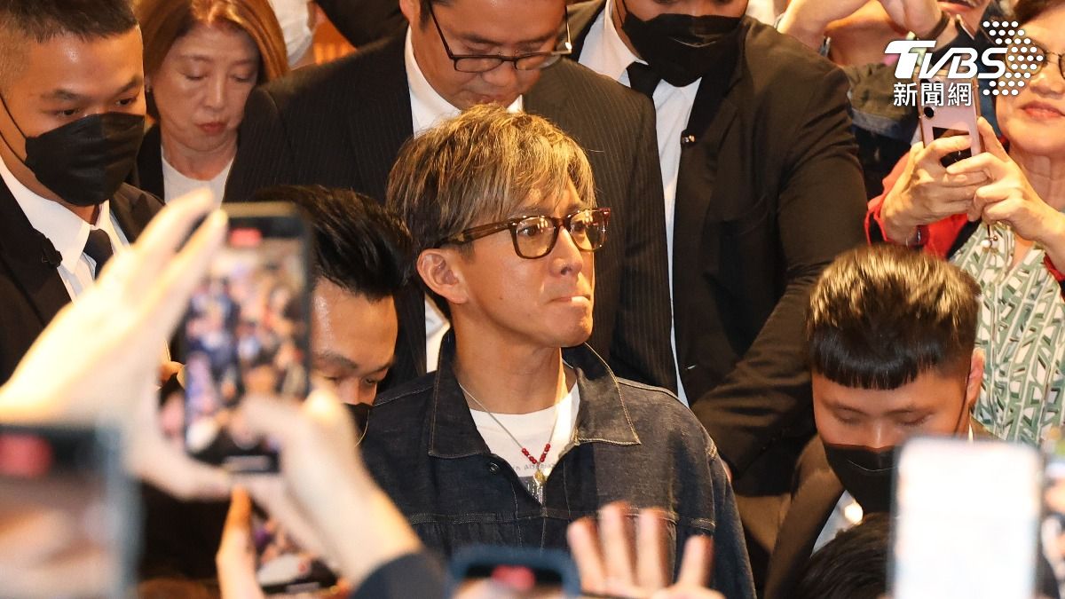 直擊/吃完牛肉麵、逛完赤峰街!木村拓哉今晚台北最後行程來鼎泰豐