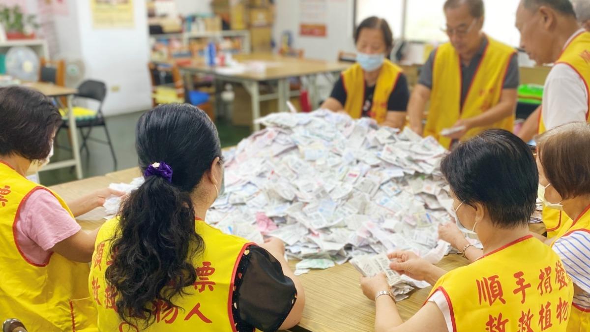 創世志工「狂偷4000張中獎發票」判刑！侵占獎金總額曝