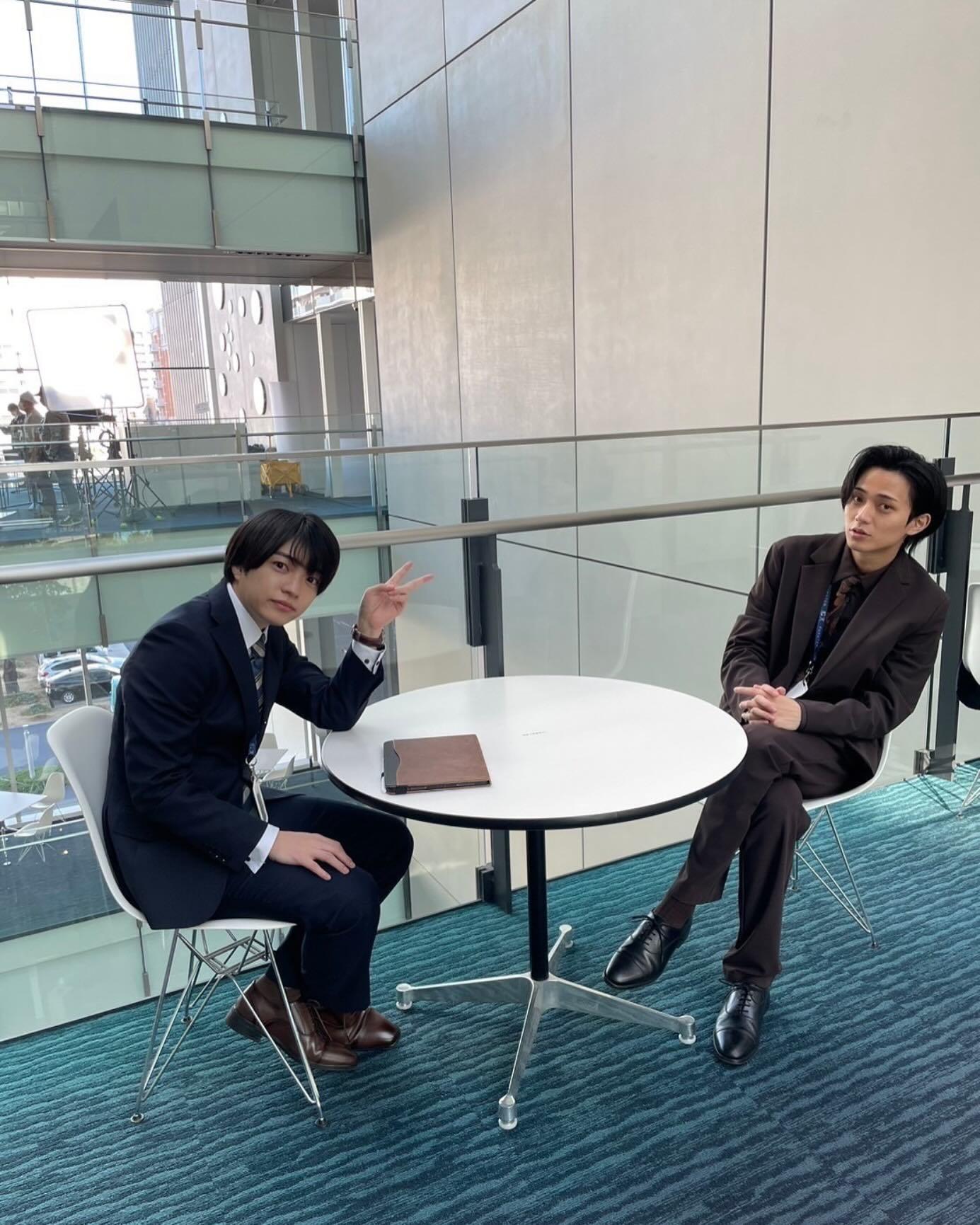 永瀬廉與西畑大吾(左)相識多年。(圖/翻攝自koimuzu_ktv IG)
