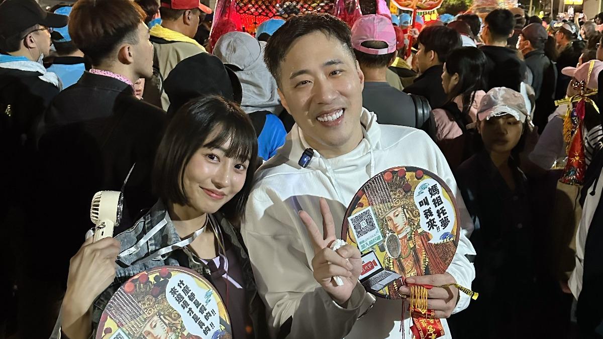 李亞萍2度重摔!余祥銓現身「大甲媽祖遶境」祈福淚崩 被顏清標點名護駕