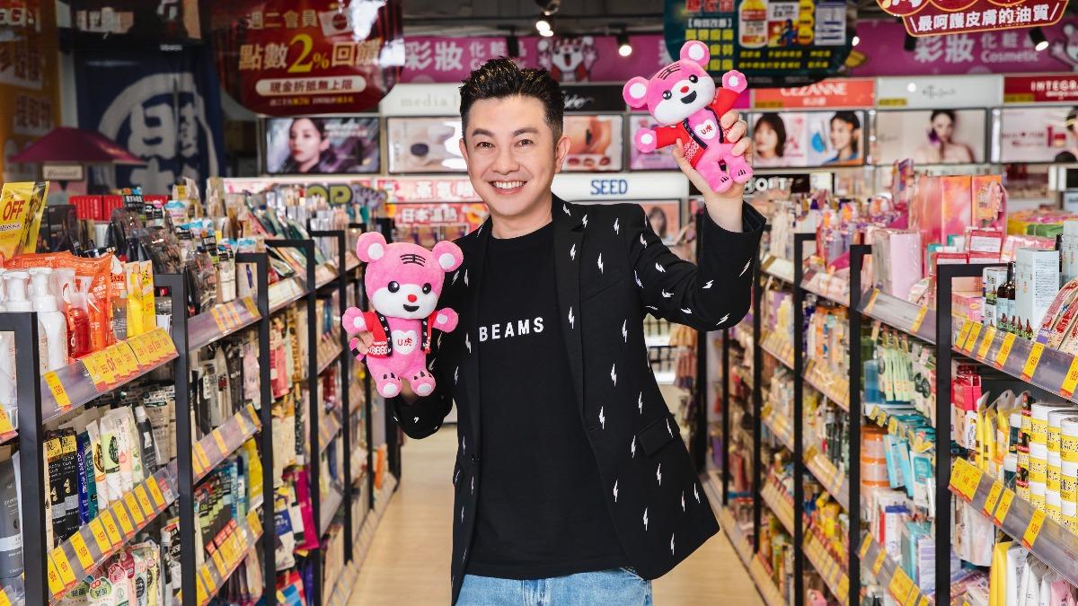 李明川擔任品牌代言人。(圖/日藥本舖提供)