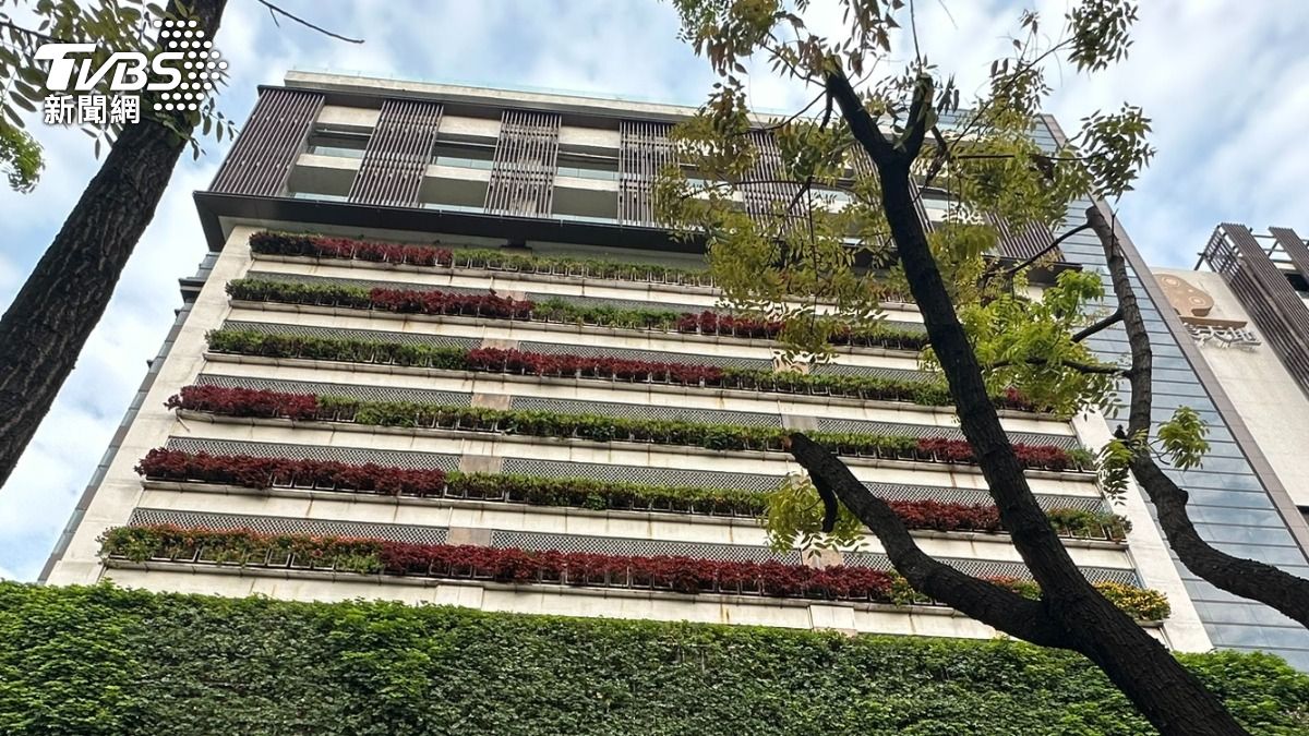 第3起墜樓案!裝防護網兩週就被割破 勤美誠品發聲哀悼
