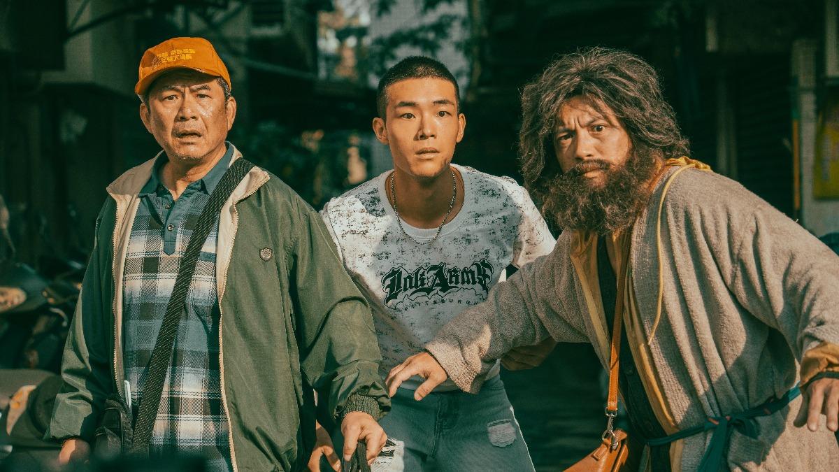 資深男星現身艋舺當街友!吐「震撼心聲」 狼狽模樣認不出