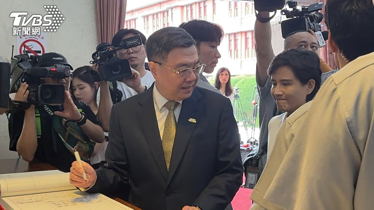 拚產業紓困!國民黨拋2000億補助、普發1萬 卓榮泰回應了