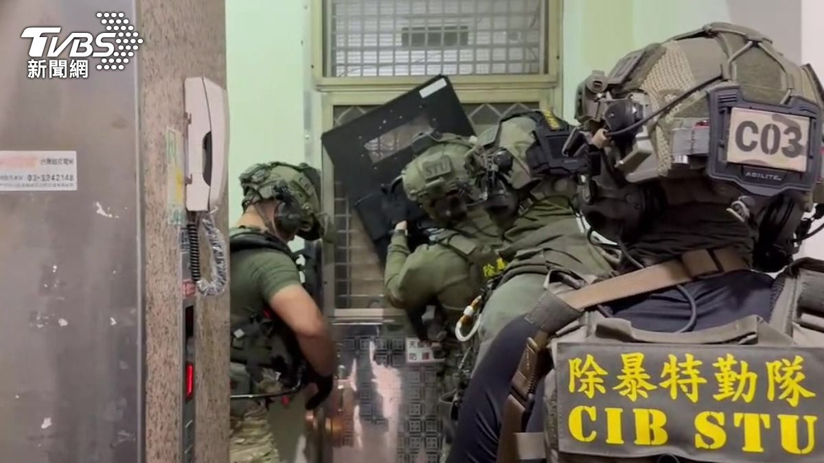 警方去年3月至11月間展開4波密集查緝行動,逮捕涉案嫌犯11人。(圖/TVBS)