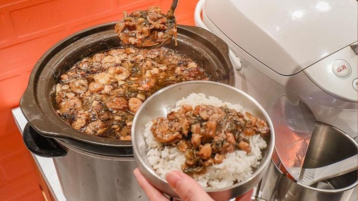 長輩對於韓式不習慣的話，這裡也有長輩超愛的梅干菜滷肉飯。（圖／「三歲小草」提供）