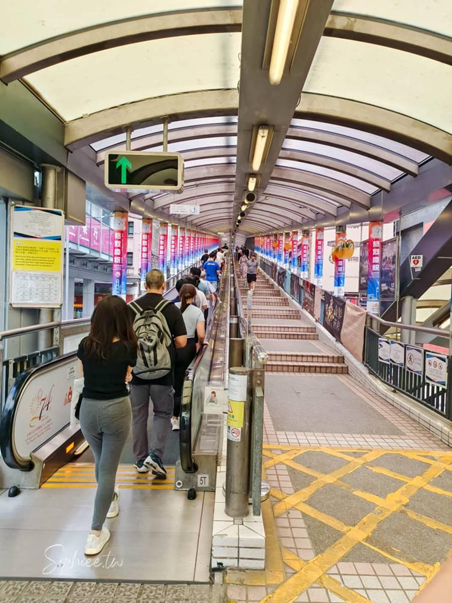 「中環至半山自動扶梯」是全球最長的戶外電扶梯。(圖/「蘇菲漫旅」提供)