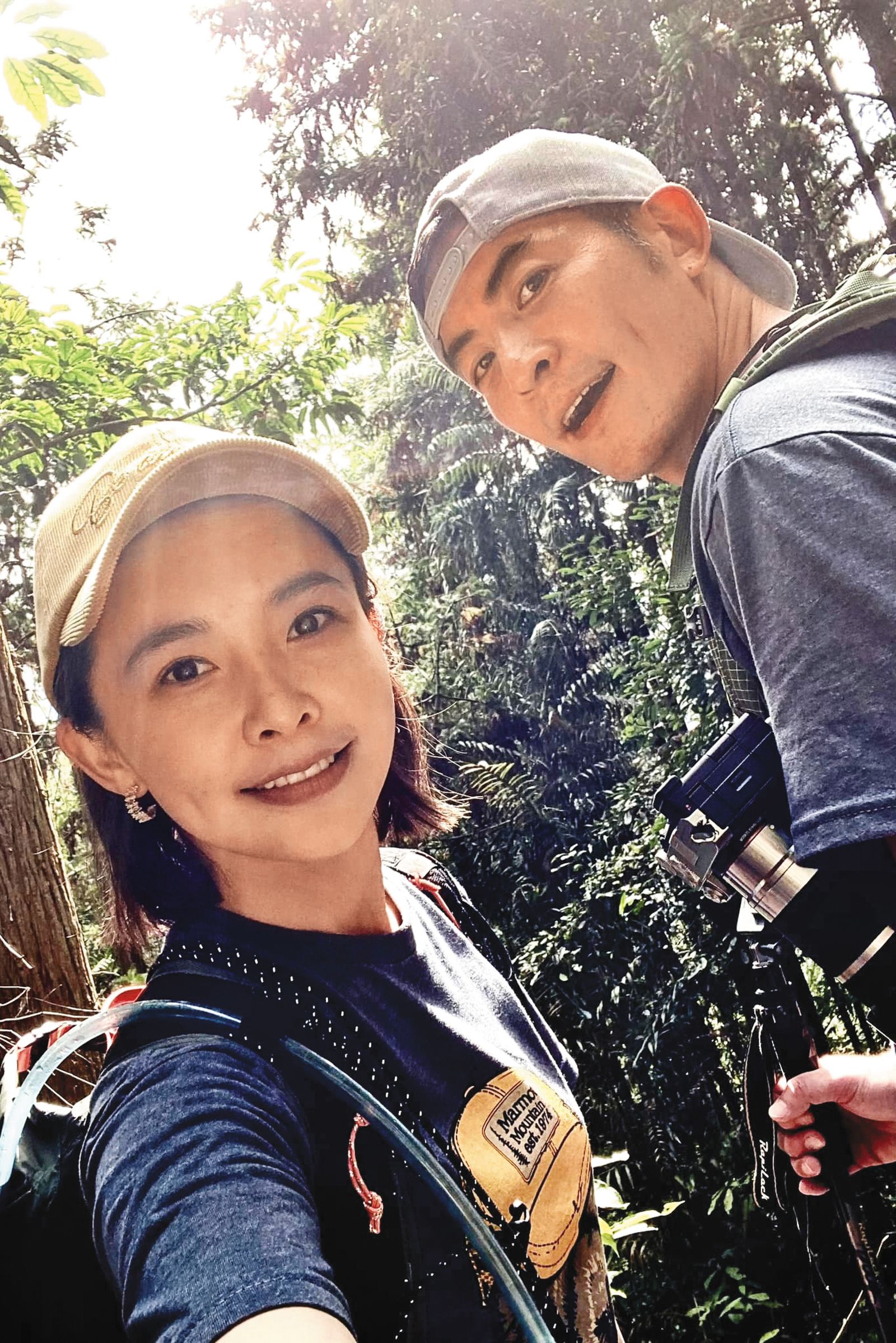 吳婉君（左）和趙駿亞（右）都熱愛戶外活動，也因此從好友昇華成愛人，卻走向破滅結局。（圖／翻攝自趙駿亞臉書）