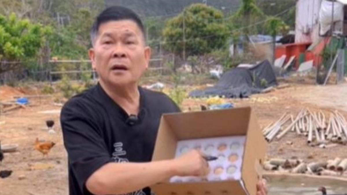 澎恰恰欠債2億!被目擊「擺攤賣地瓜」求生 滿頭白髮淒涼