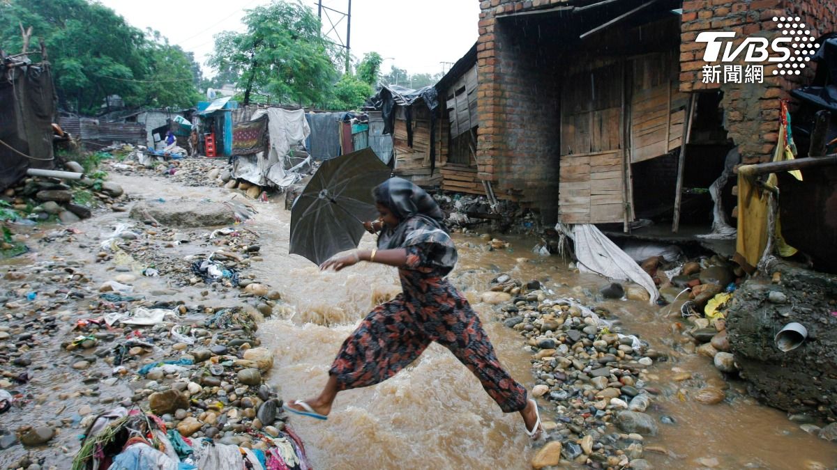 暴雨雷擊襲擊!印度和尼泊爾至少100多人死亡