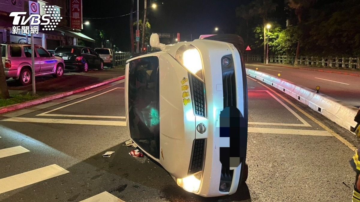 北市女涉毒駕載友自撞翻車 搜出彩虹菸:我下午抽的