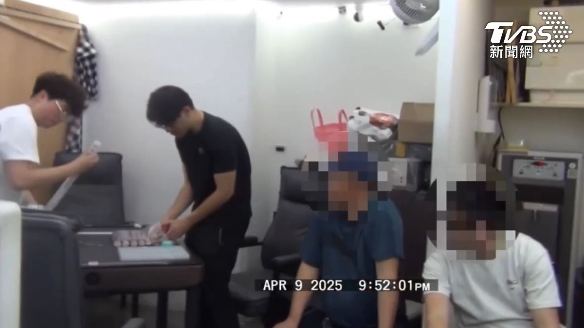 淡水棋牌社藏賭場!警再突襲 大學生、孕婦17人全被抓