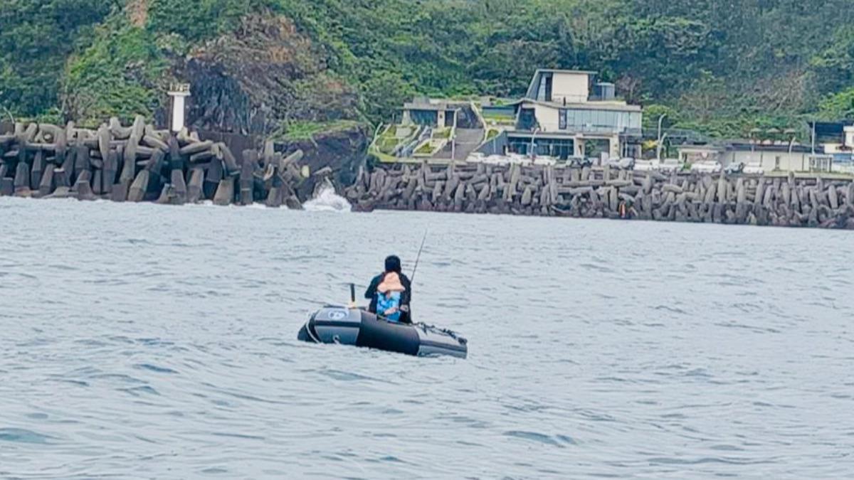 無動力器材離岸海釣 危機四伏 籲勿涉險(圖/漁民提供)
