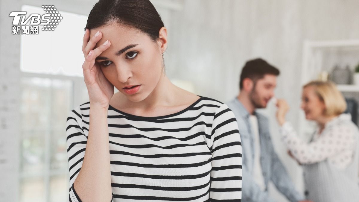 才暗爽買新房!老公突「宣布1事」 人妻秒崩潰:很想離婚