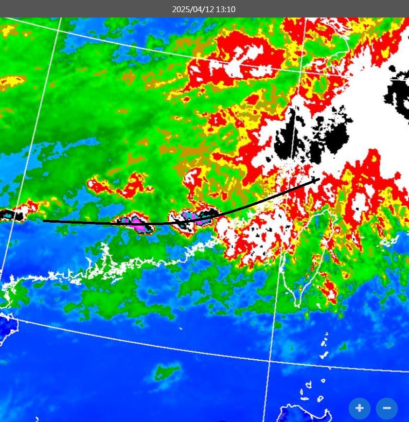 今天入夜後西半部留意大雷雨。(圖/翻攝臉書 鄭明典)