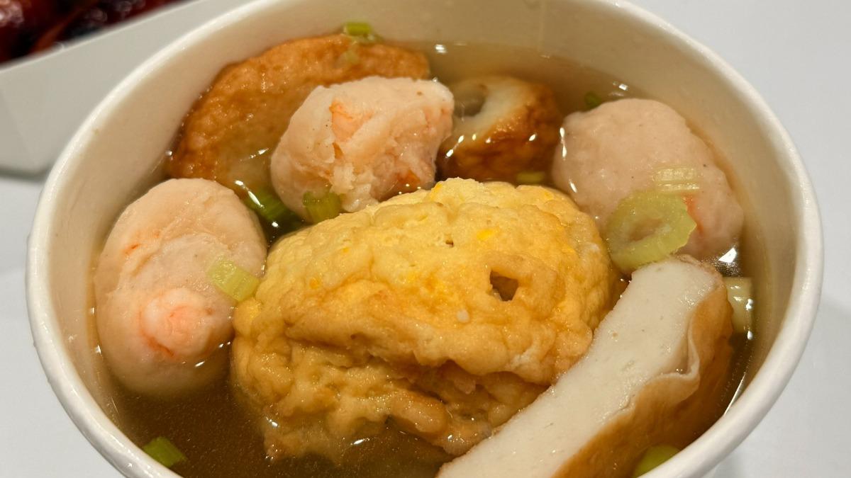 原PO給予好市多關東煮滿分評價，並建議大家一定要找機會吃看看。（圖／翻攝自「Costco好市多商品經驗老實說」臉書）
