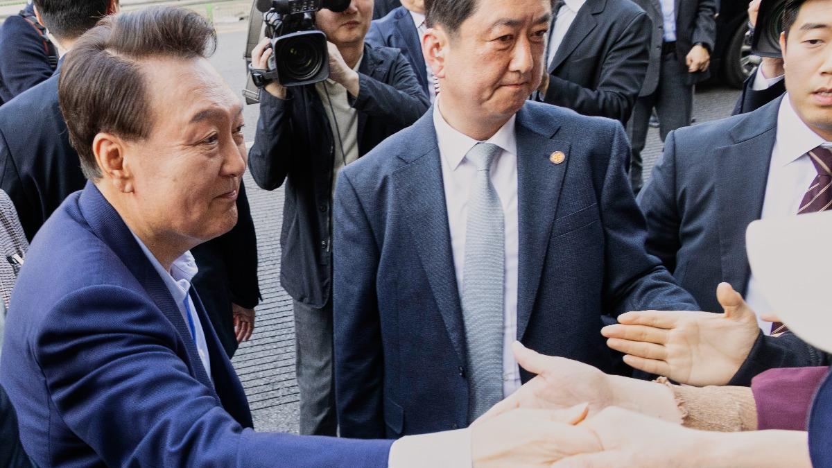 尹錫悅遭罷免 4月11日離開首爾官邸(圖/AP)