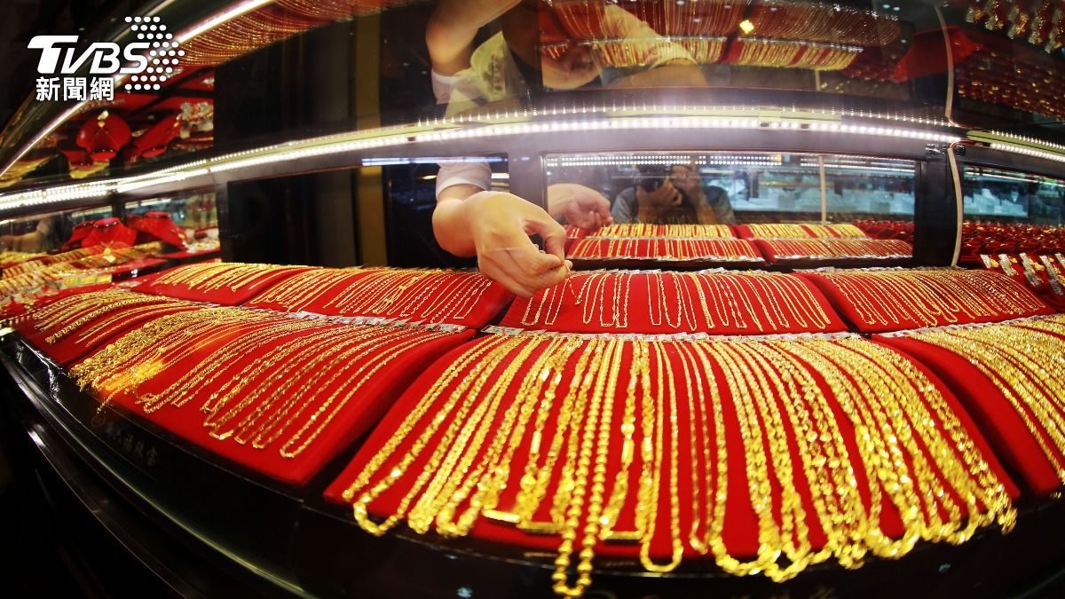 國際金價大漲!陸銀樓店員:半年內每克恐飆台幣近6千元