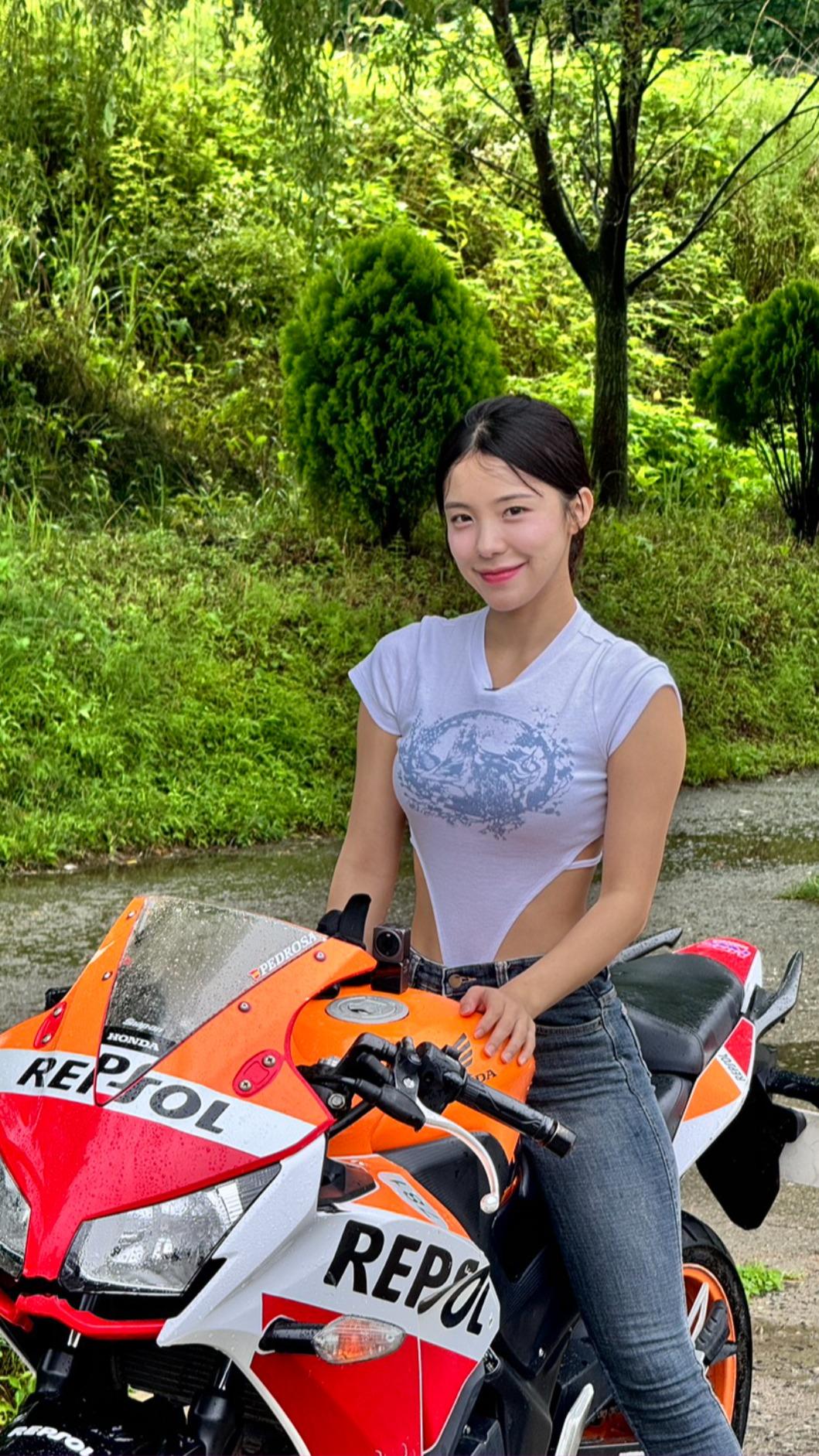 李多慧簽下租屋長約,顯示深耕台灣的決心。(圖/奧比懷登提供)