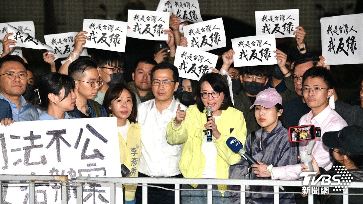 罷雙吳6人遭約談!藍轟綠色恐怖 吳崢揪貓膩:朱立倫人呢