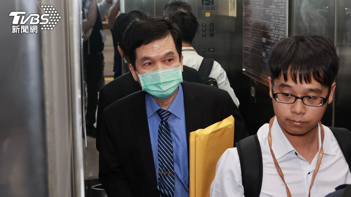 勘驗偵訊光碟!檢察官指黃景茂明知京華城違法 他連喊4次「沒有」