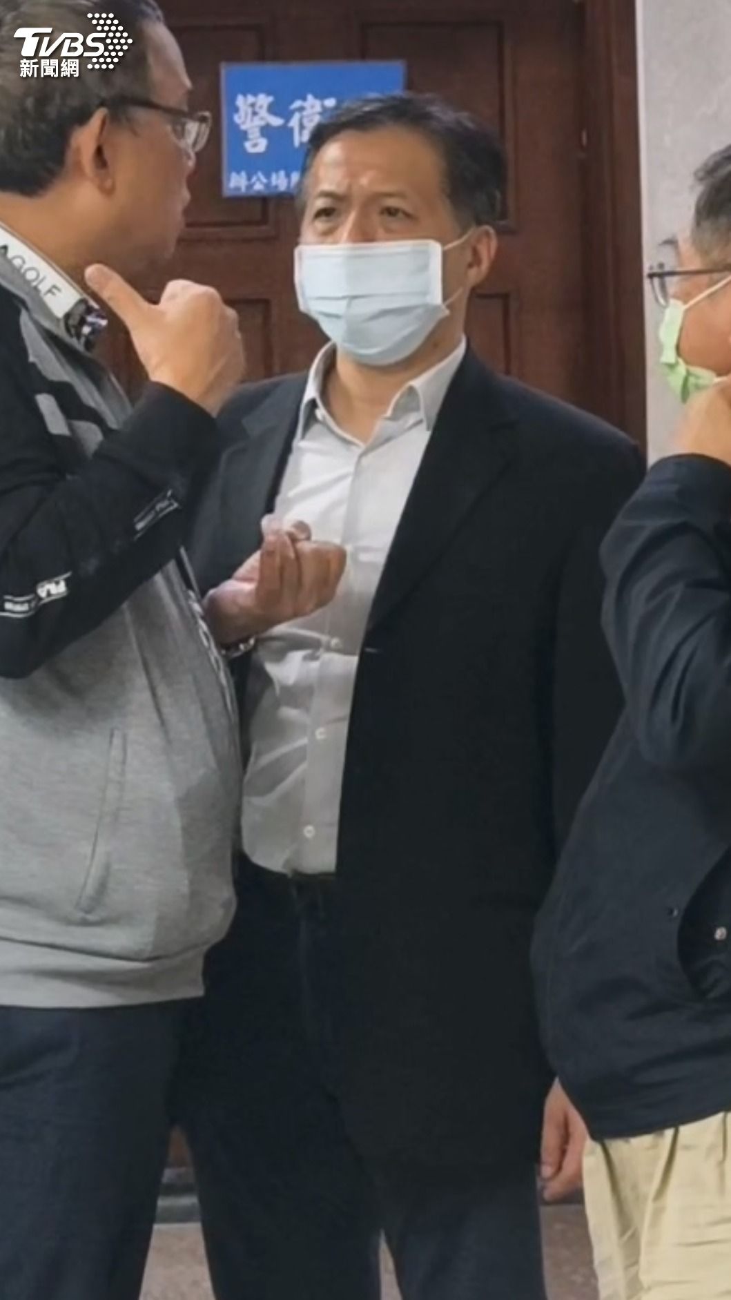 創辦人鄭國華兒子,康和證券現任董事長鄭大宇無保請回。(圖/TVBS)